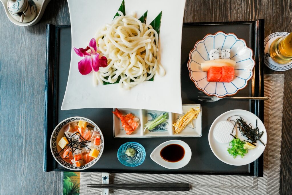 ざるうどん定食