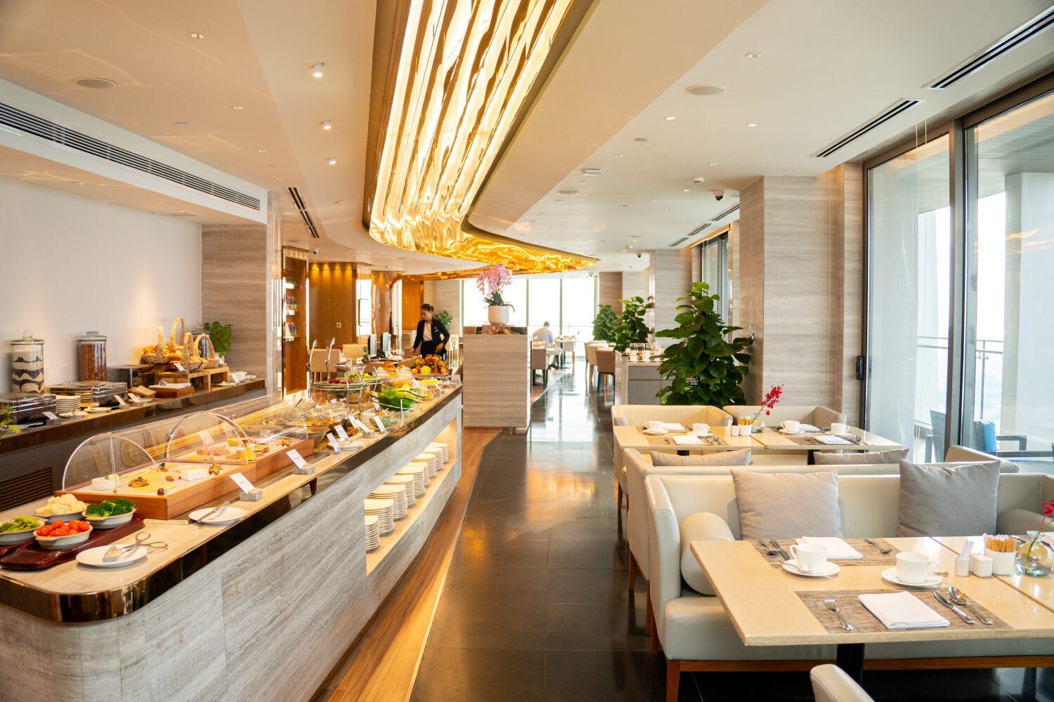 Novotel-Danang-breakfast-9