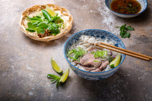 フォーとは｜ベトナム代表麺の歴史・種類・本場の食べ方を現地視点で